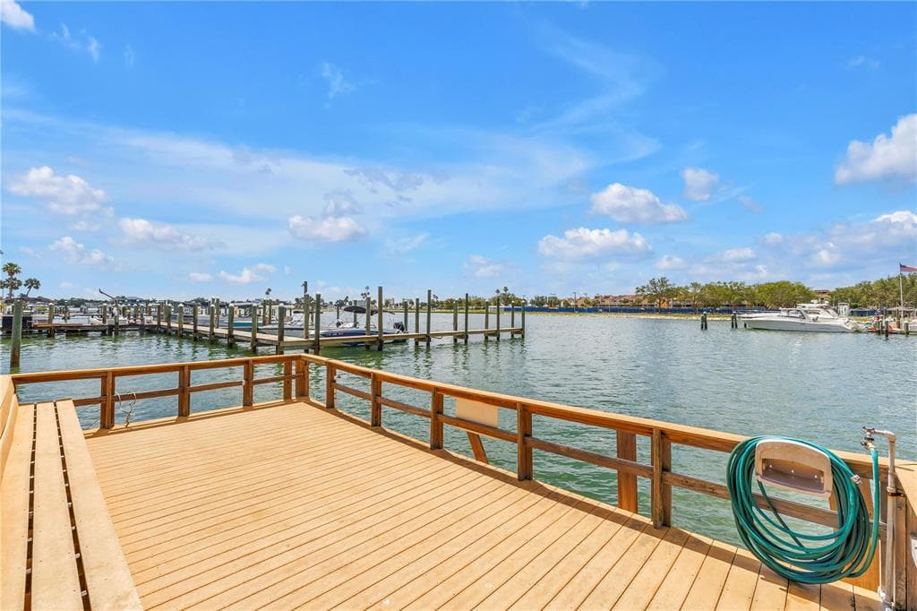 10375 PARADISE BOULEVARD # 51, TREASURE ISLAND, FL 33706