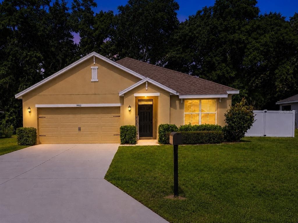 9902 SE 37TH TERRACE, BELLEVIEW, FL 34420