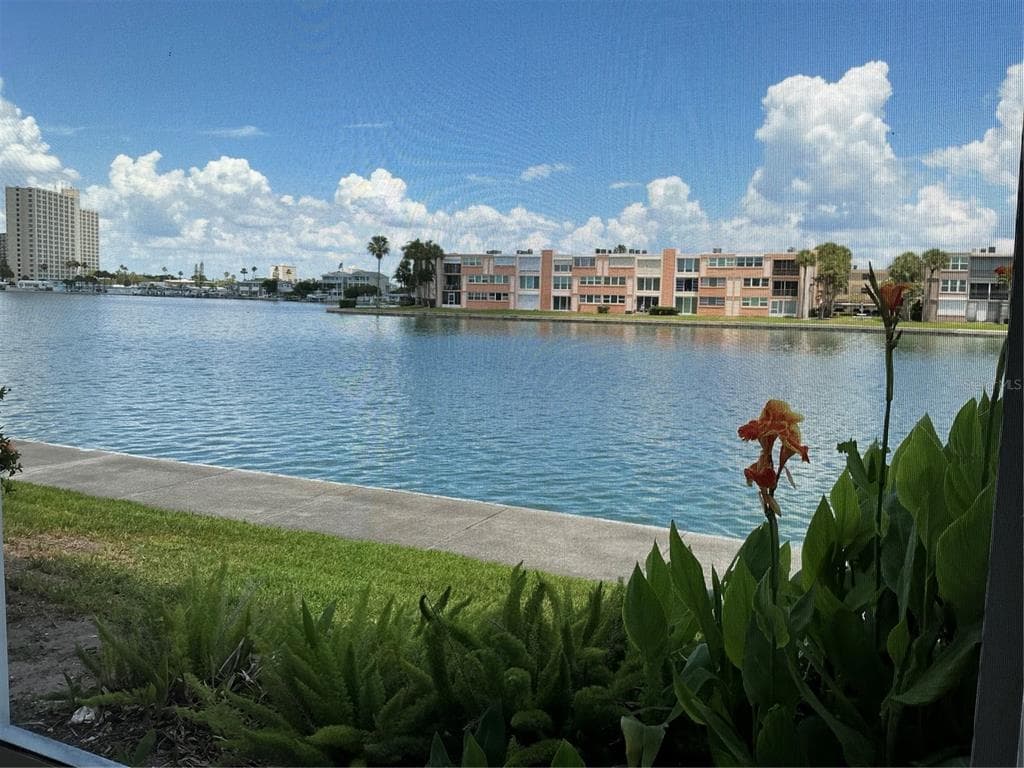 7645 SUN ISLAND DRIVE S # 101, SOUTH PASADENA, FL 33707
