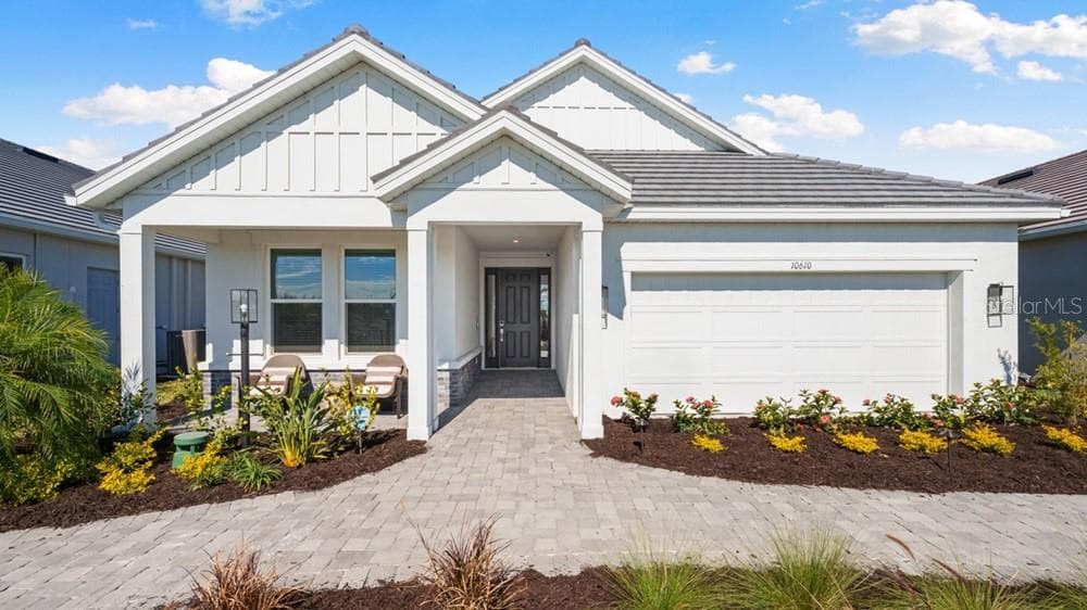 10610 ECLIPSE STREET, SARASOTA, FL 34241