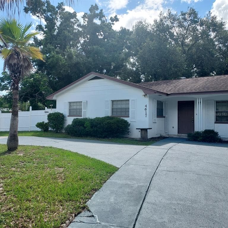 4617 SNOOK DRIVE, TAMPA, FL 33617