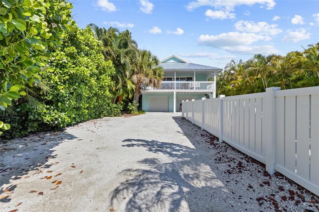 315 SPRING AVENUE, ANNA MARIA, FL 34216