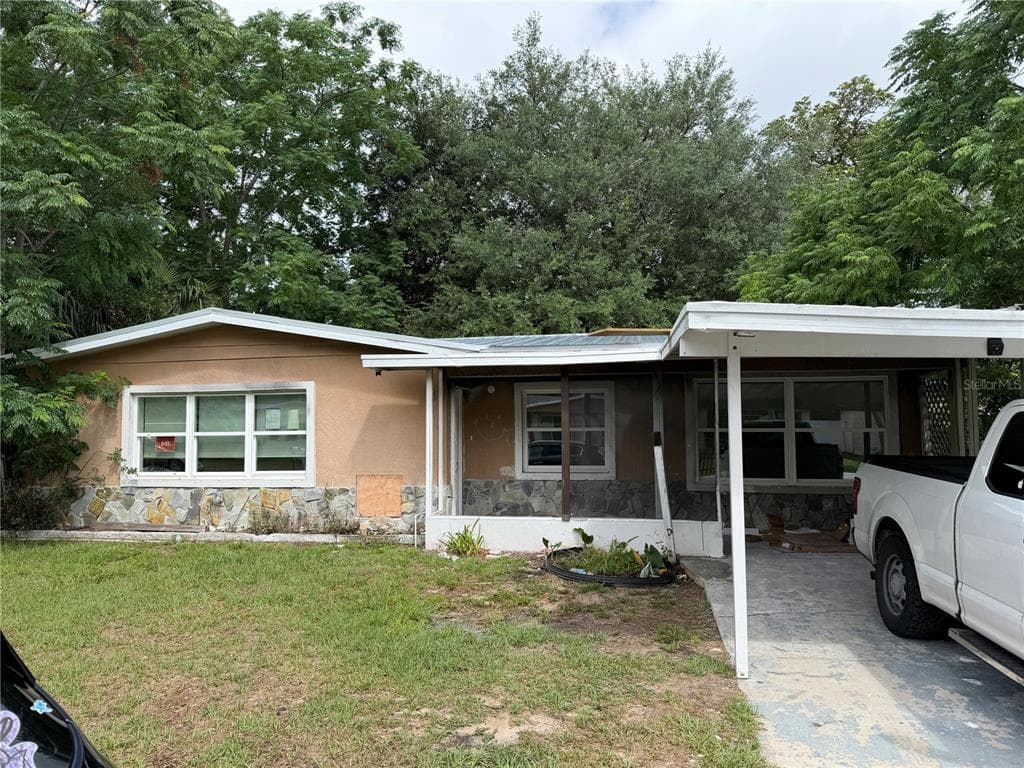 6 S BARBOUR STREET, BEVERLY HILLS, FL 34465