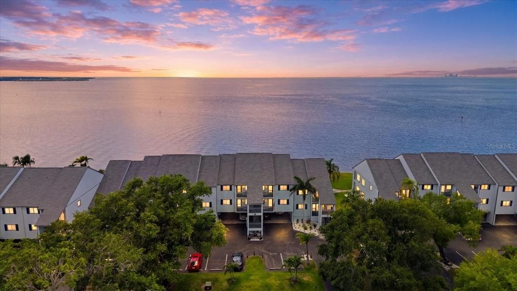 818 BAHIA DEL SOL DRIVE # 28, RUSKIN, FL 33570