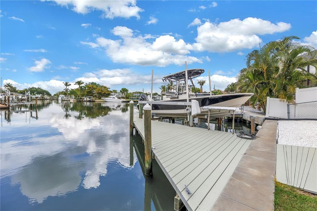 4911 PALMETTO POINT DRIVE, PALMETTO, FL 34221