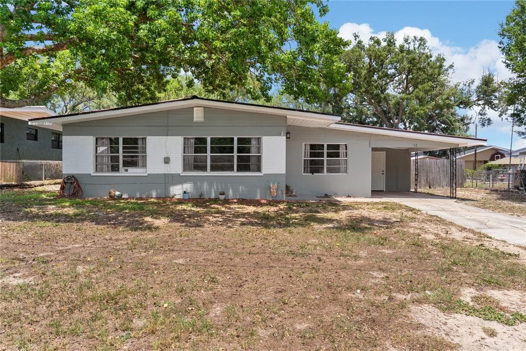 12 BEVERLY DRIVE, FROSTPROOF, FL 33843