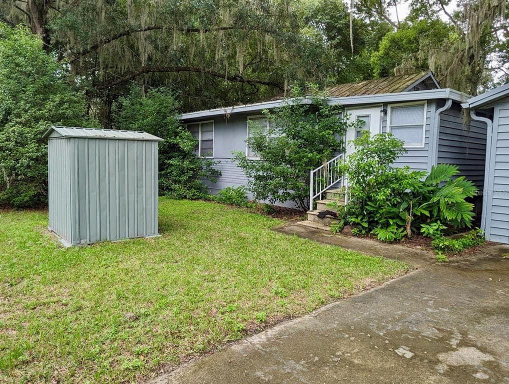 25130 NE 132ND LANE, SALT SPRINGS, FL 32134