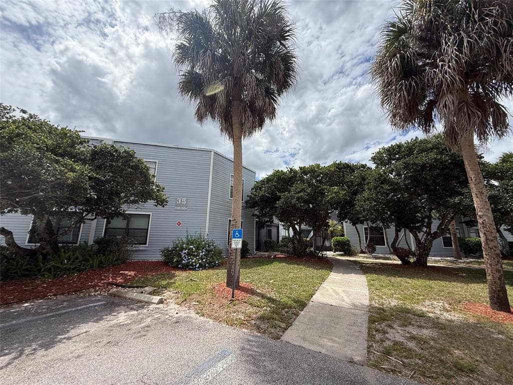 3940 ATRIUM DRIVE # L7, ORLANDO, FL 32822
