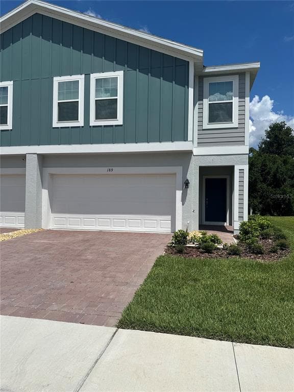 189 GLASS ONION DRIVE, HOWEY IN THE HILLS, FL 34737