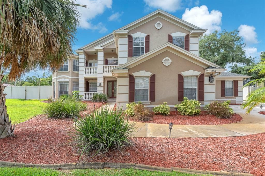 8805 CROSS LANDING LANE, RIVERVIEW, FL 33578
