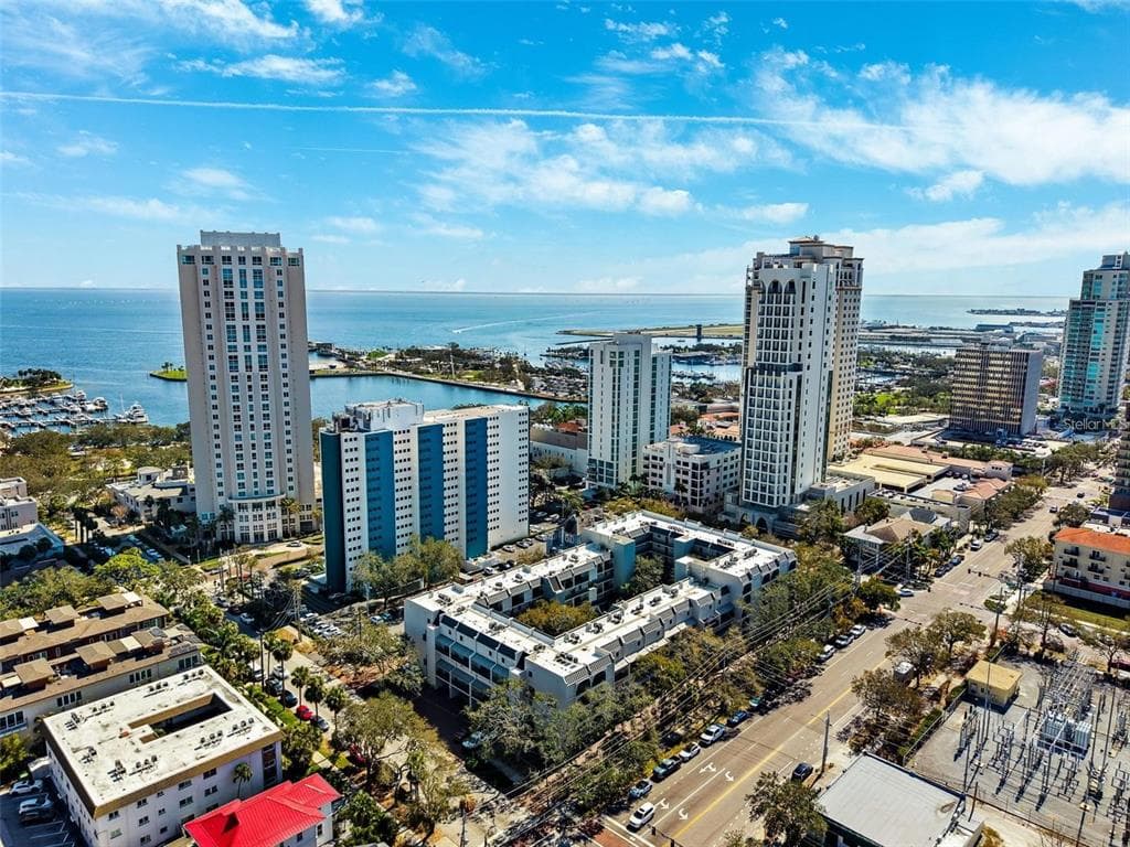 105 4TH AVENUE NE # 220, ST PETERSBURG, FL 33701