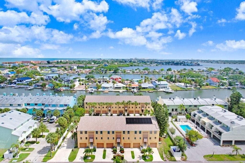 314 WINDRUSH BOULEVARD # 12, INDIAN ROCKS BEACH, FL 33785