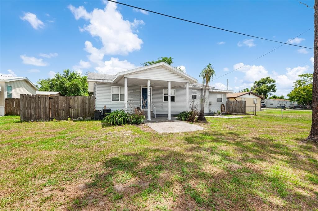 39014 KIRKLAND DRIVE, ZEPHYRHILLS, FL 33542