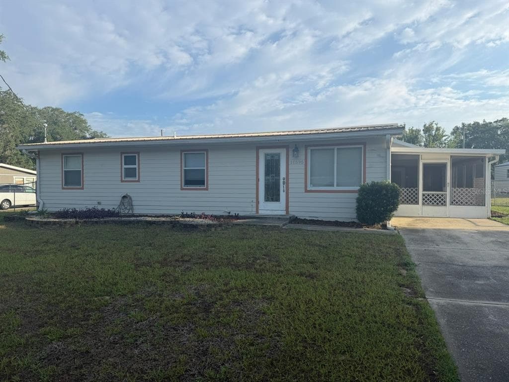 11595 SE 129TH PLACE, OCKLAWAHA, FL 32179