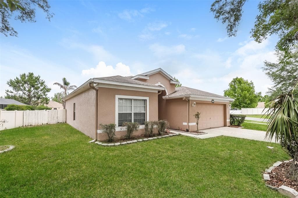 814 COADE STONE DRIVE, SEFFNER, FL 33584