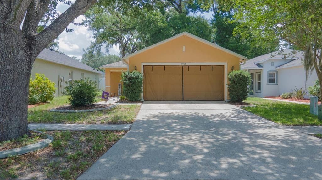 11910 MANGO GROVES BOULEVARD, SEFFNER, FL 33584