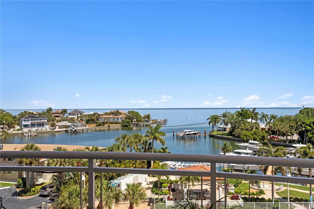 1325 SNELL ISLE BOULEVARD NE # 507, ST PETERSBURG, FL 33704