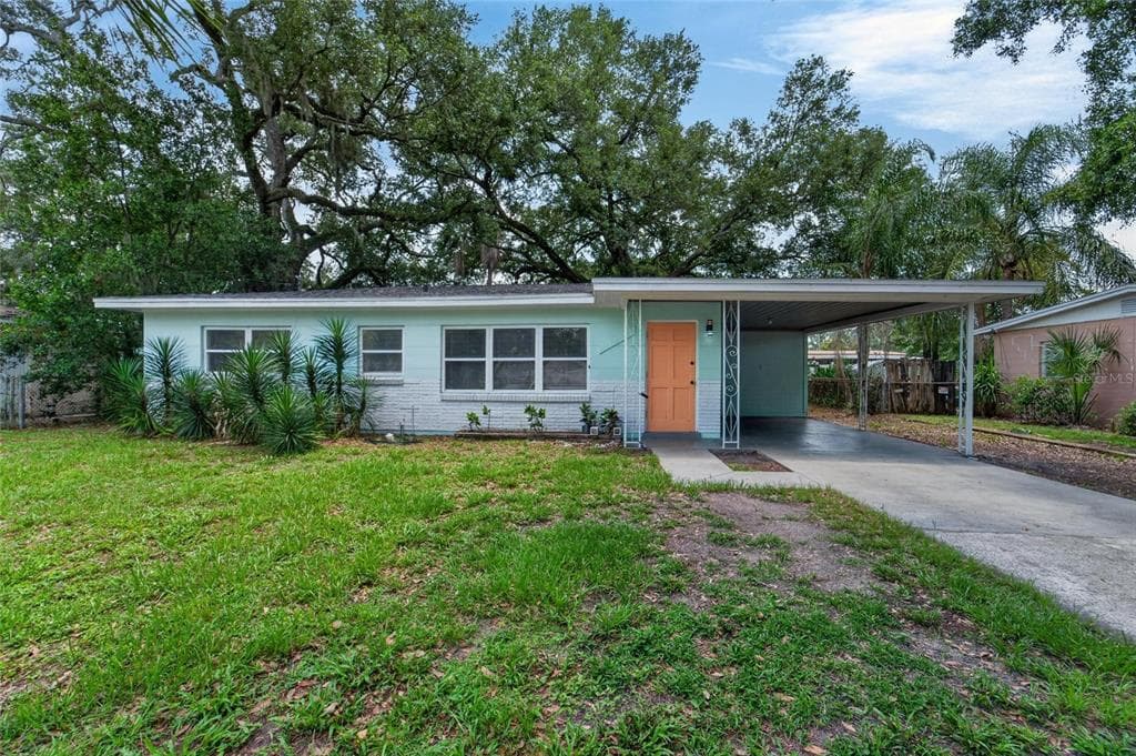 3009 E FERN STREET, TAMPA, FL 33610
