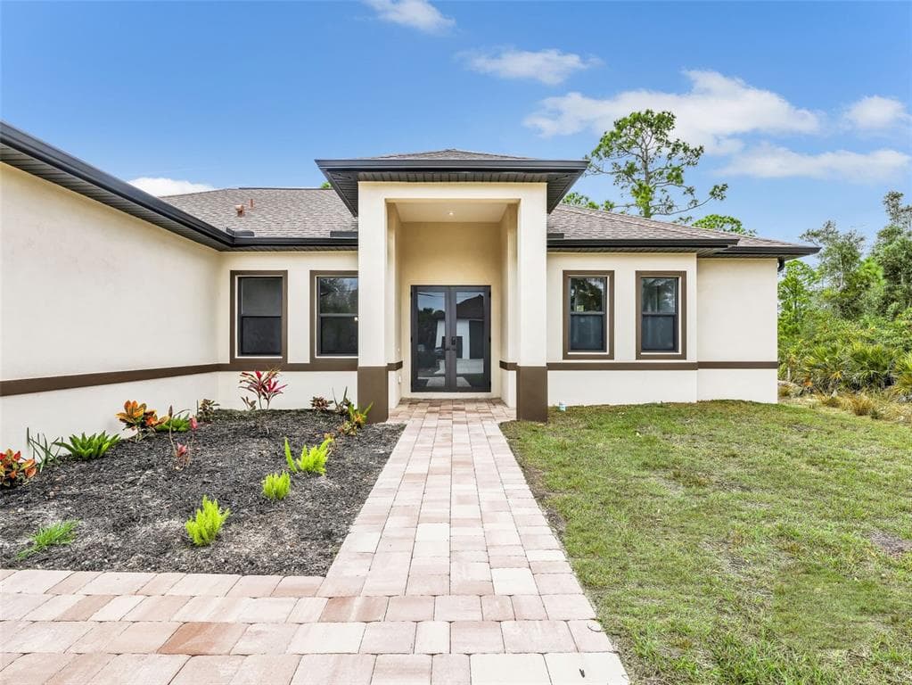 11042 CARNEGIE AVENUE, ENGLEWOOD, FL 34224