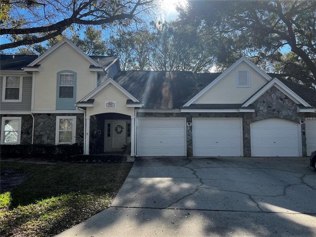 821 LOCH CALDER # 27, APOPKA, FL 32712