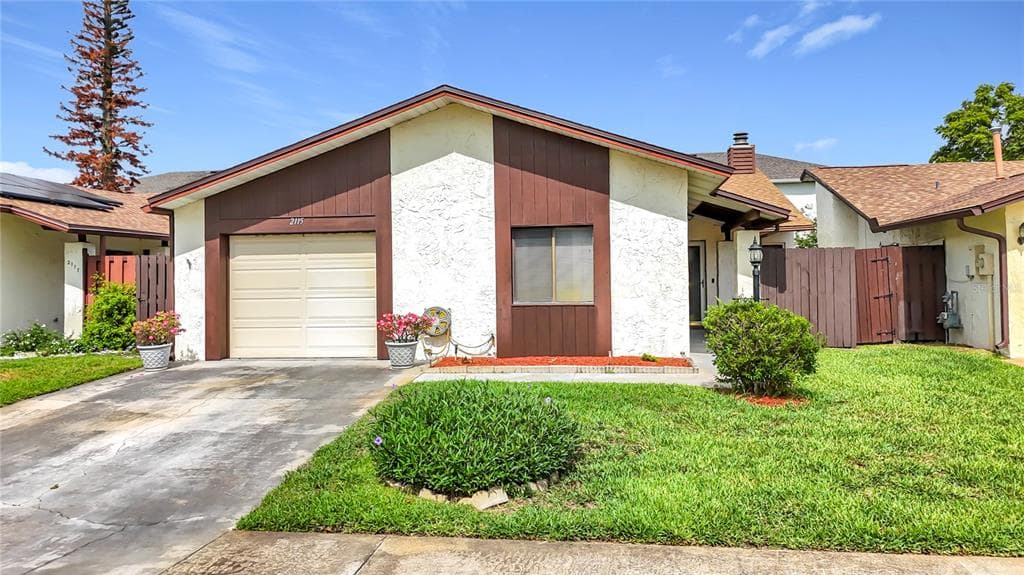2115 KINGS CROSSING SW, WINTER HAVEN, FL 33880