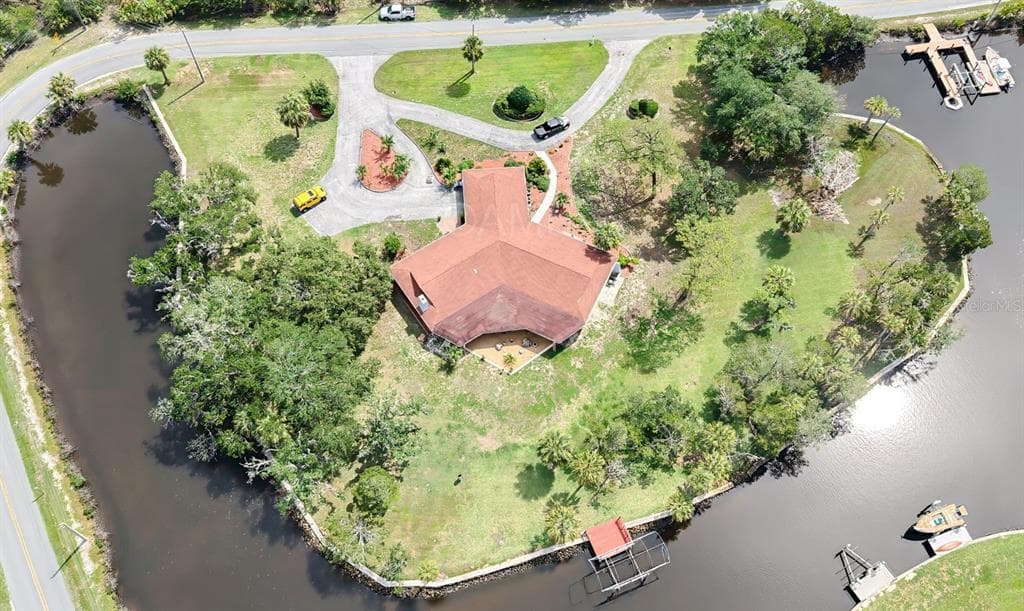 11580 W DIXIE SHORES DRIVE, CRYSTAL RIVER, FL 34429