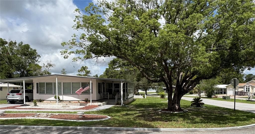 7363 BROOKRIDGE CENTRAL BOULEVARD, BROOKSVILLE, FL 34613