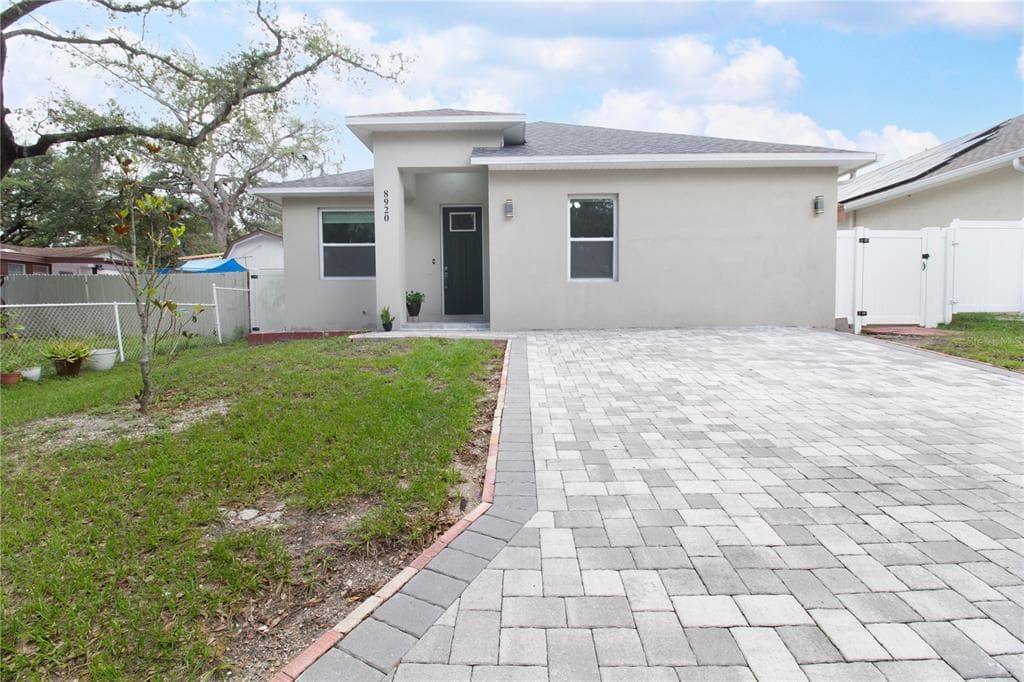 8920 N NEWPORT AVENUE, TAMPA, FL 33604