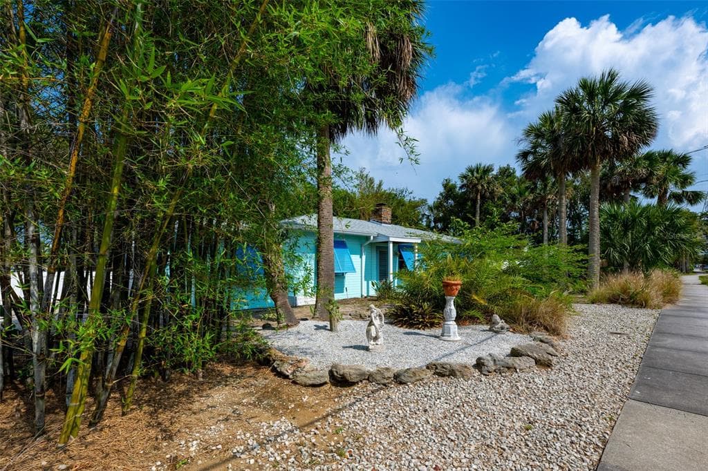705 N PENINSULA AVENUE, NEW SMYRNA BEACH, FL 32169