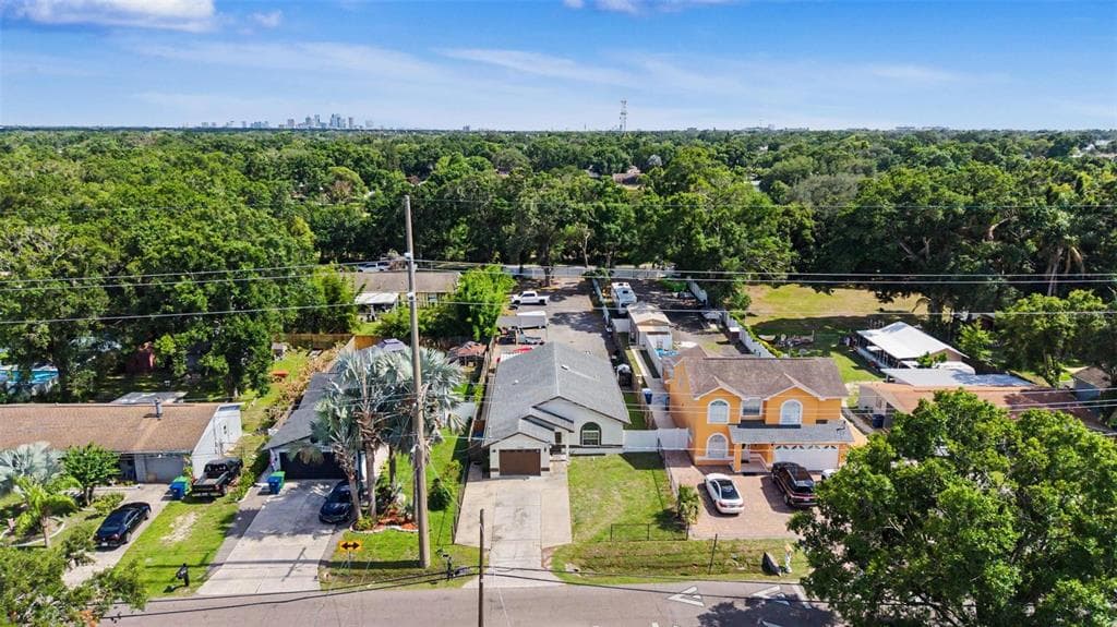 1900 W KIRBY STREET, TAMPA, FL 33604