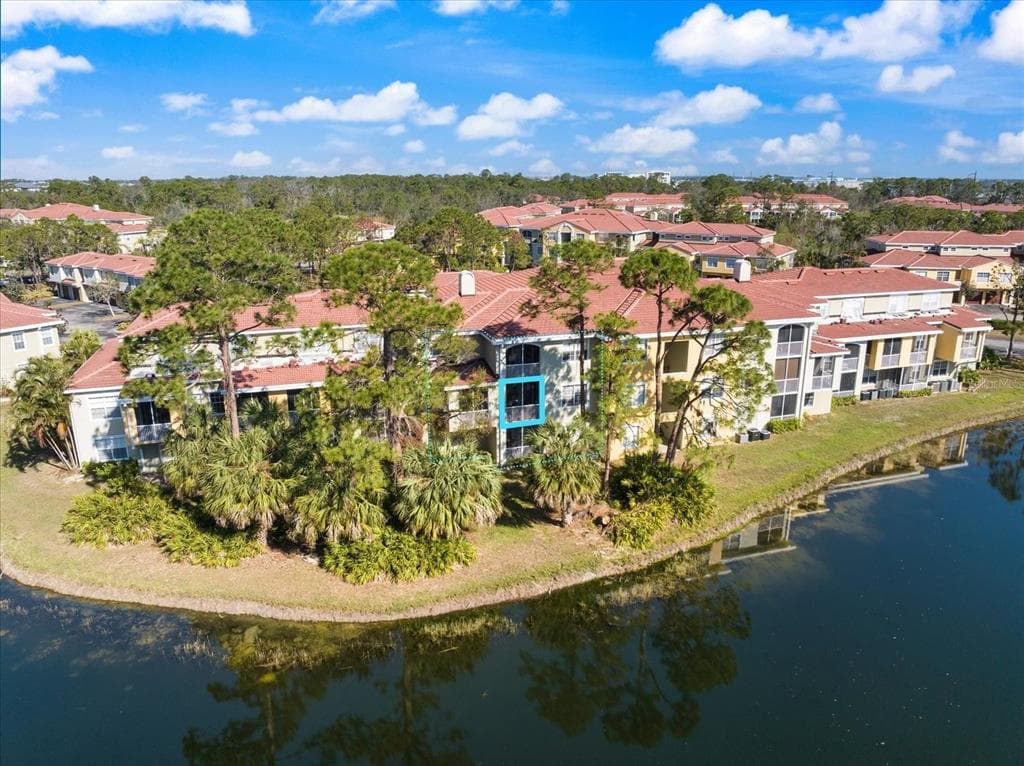 5552 BENTGRASS DRIVE # 7-116, SARASOTA, FL 34235