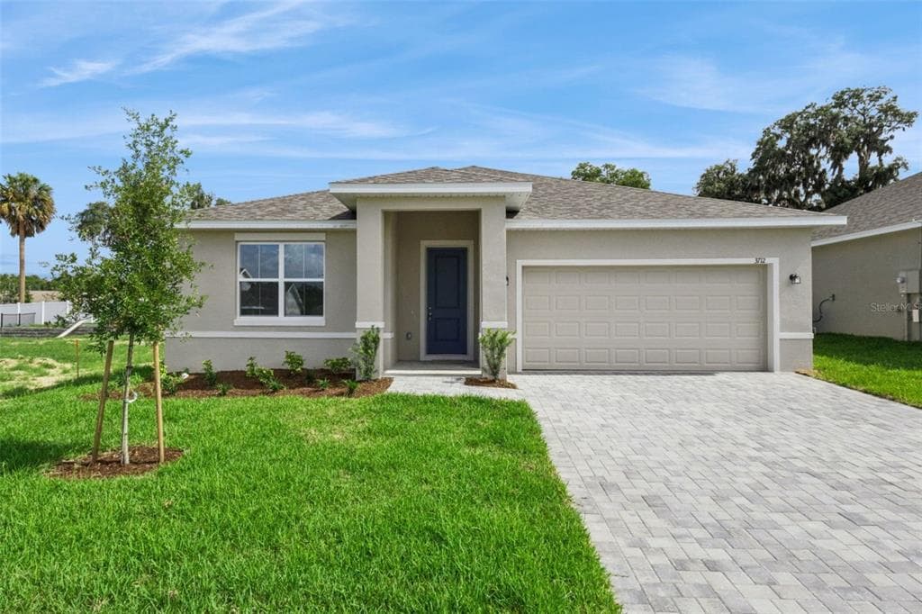 3712 WATERCLIFF CIRCLE, GRAND ISLAND, FL 32735