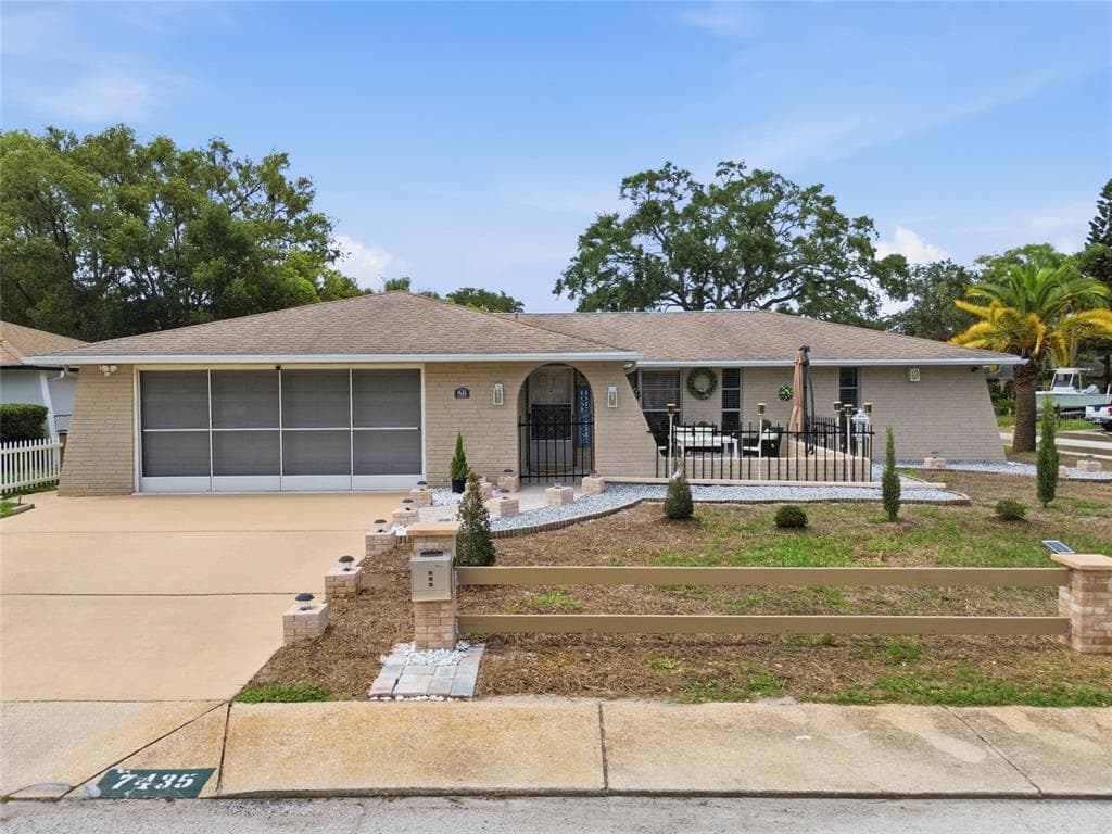 7435 FIRESIDE DRIVE, PORT RICHEY, FL 34668