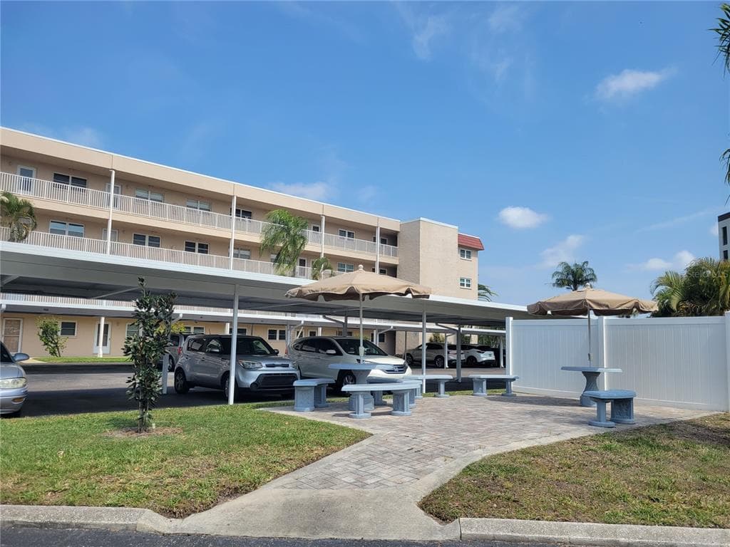 9950 62ND TERRACE N # 417, ST PETERSBURG, FL 33708
