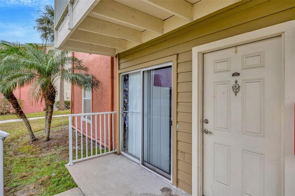 308 LAKE PARSONS GREEN # 102, BRANDON, FL 33511