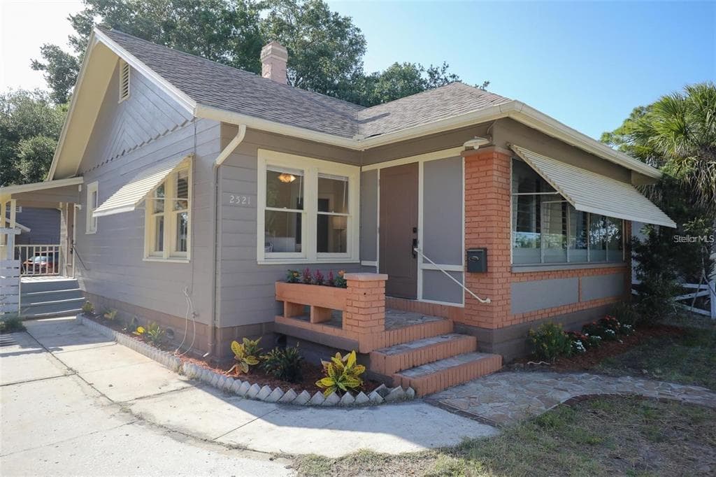 2521 4TH STREET S, ST PETERSBURG, FL 33705