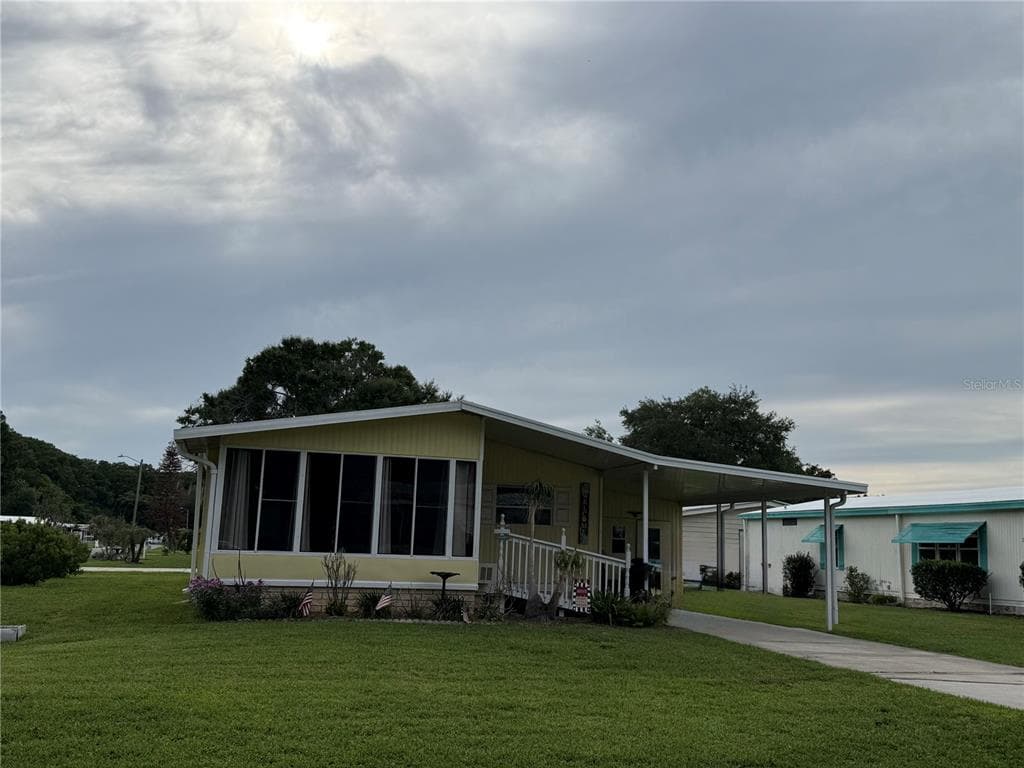 101 CYPRESS ROAD, WILDWOOD, FL 34785