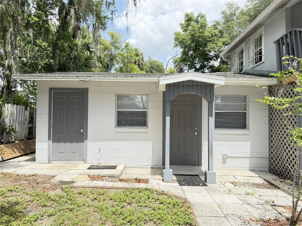 123 S ARLINGTON AVENUE # C, DELAND, FL 32724