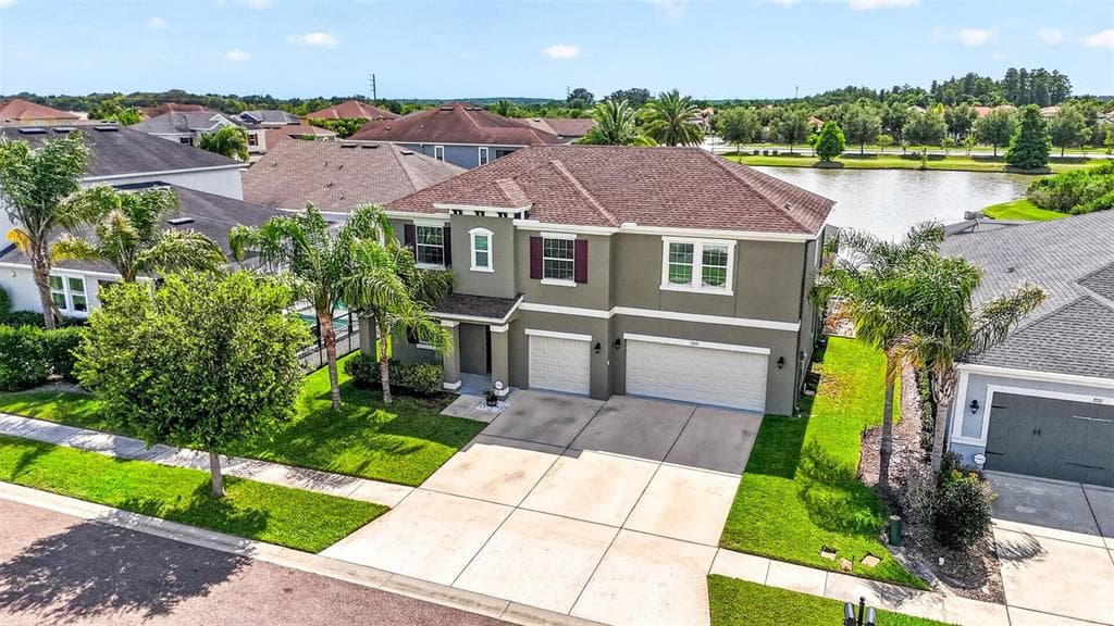 7109 BAY LAUREL COURT, WESLEY CHAPEL, FL 33545