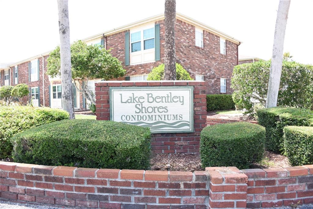 1920 E EDGEWOOD DRIVE # A8, LAKELAND, FL 33803