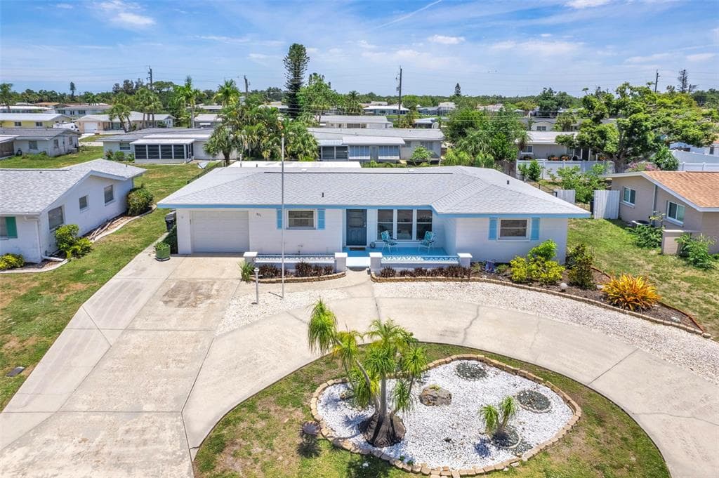 531 SHERIDAN DRIVE, VENICE, FL 34293