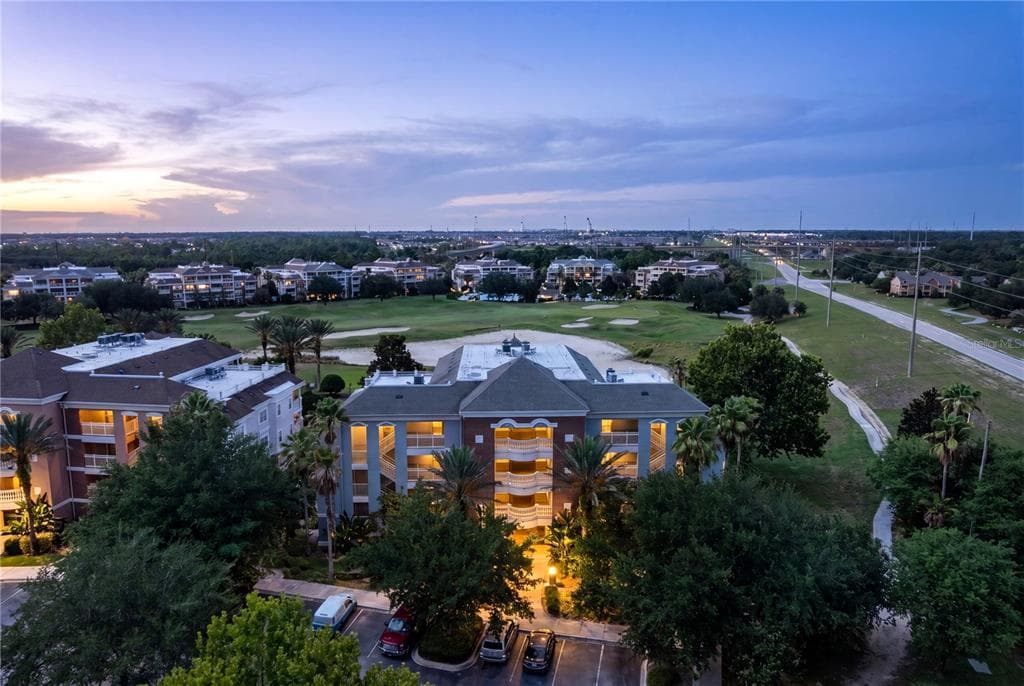 1100 SUNSET VIEW CIRCLE # 204, REUNION, FL 34747