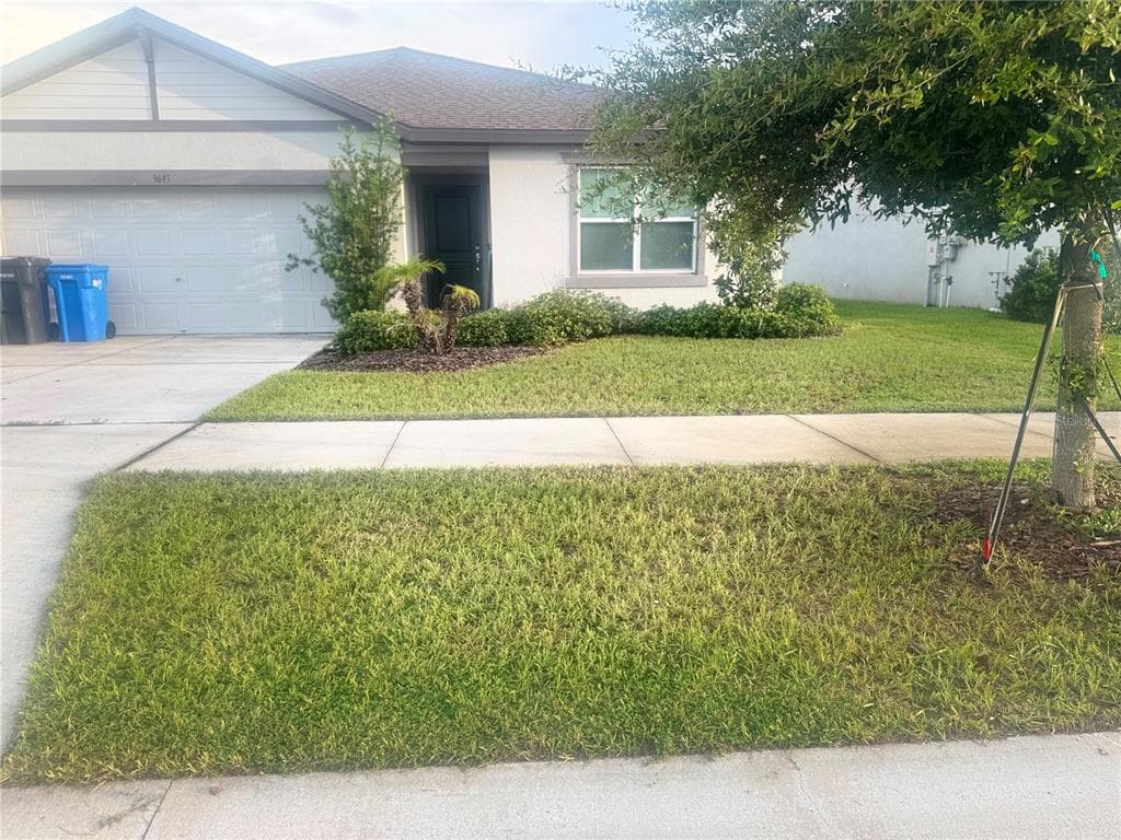 9643 SUMMERS CAY CIRCLE, THONOTOSASSA, FL 33592
