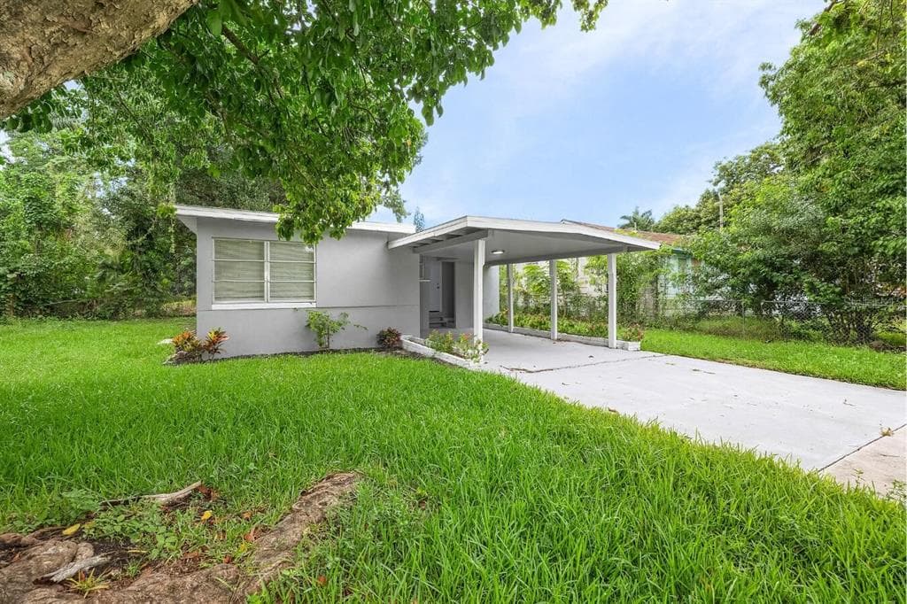 57 CABANA AVENUE, NORTH FORT MYERS, FL 33903