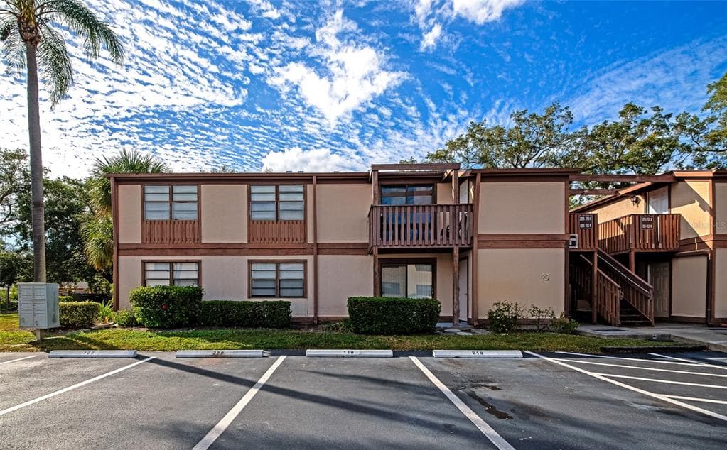 5026 WATER OAK DRIVE # 109, BRADENTON, FL 34207