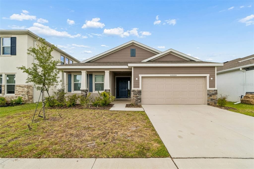 10959 COTTON VALE PLACE, SAN ANTONIO, FL 33576