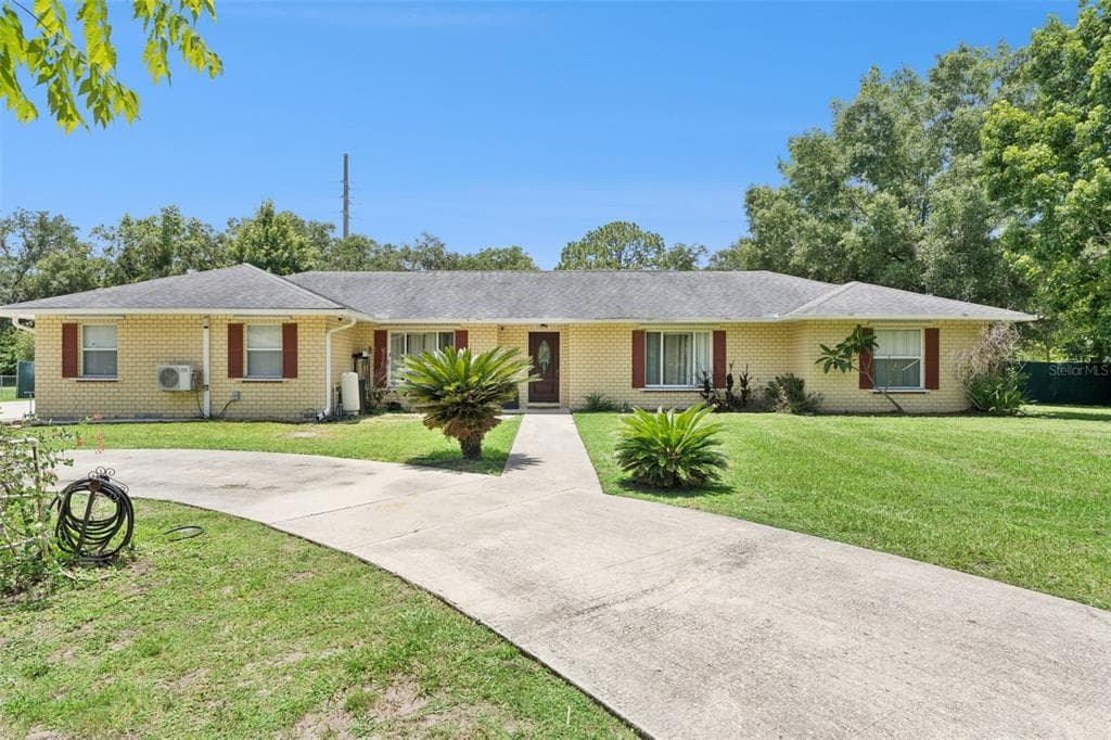 1756 TANGLEWOOD DRIVE, KISSIMMEE, FL 34746