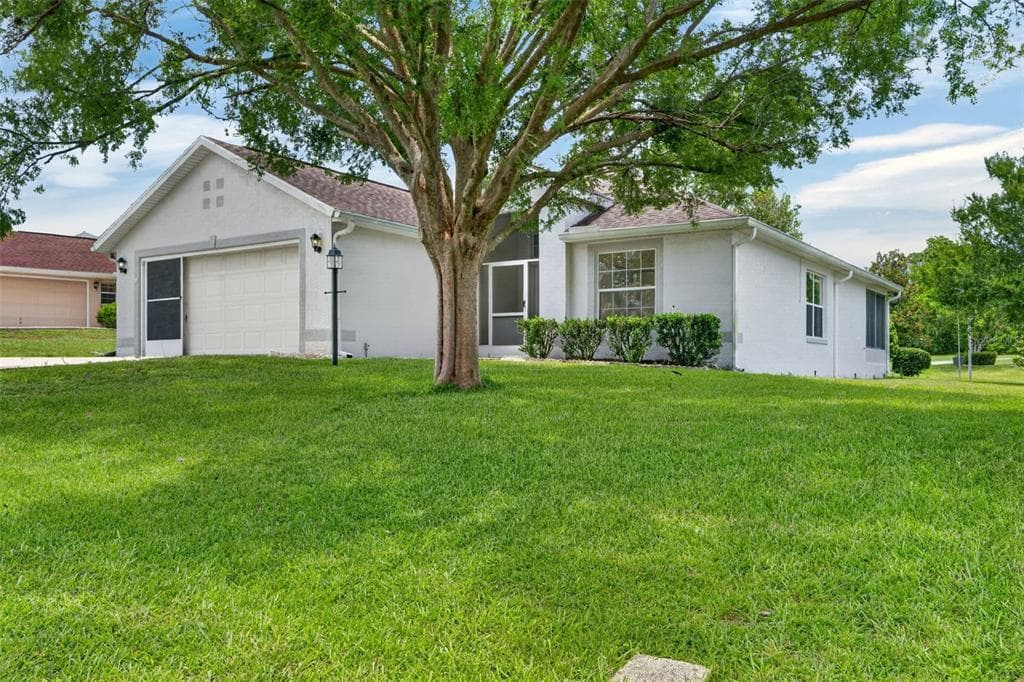 660 W SUNSET STRIP DRIVE, BEVERLY HILLS, FL 34465