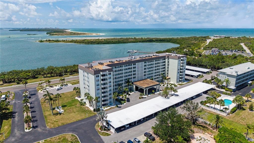 9 FORBES PLACE # 205, DUNEDIN, FL 34698