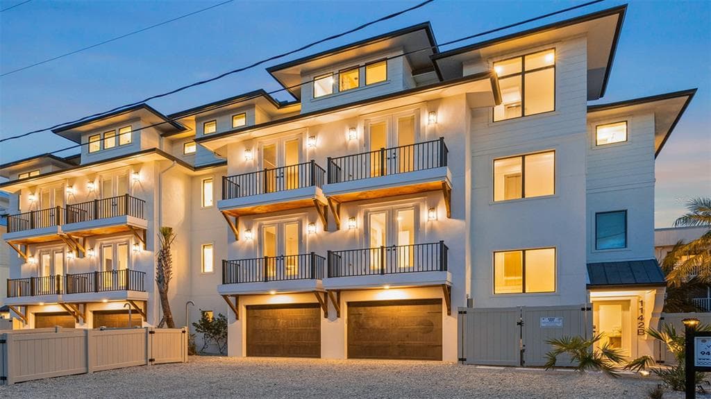 1142 WINDSONG LANE # B, SARASOTA, FL 34242